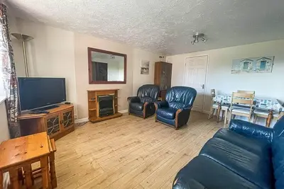 Image de Grande maison de vacances dans la belle Hemsby, Norfolk ref 99006j