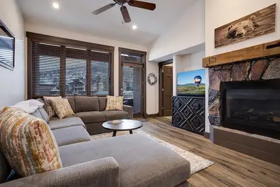 Image de Tl2311 Superbes vues dans cette belle maison au dernier étage! - Spéciaux d'hiver!