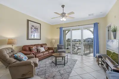 Image de 1033 Cinnamon Beach, 3 chambres, pour 8 personnes, 2 piscines, ascenseur, animaux acceptés