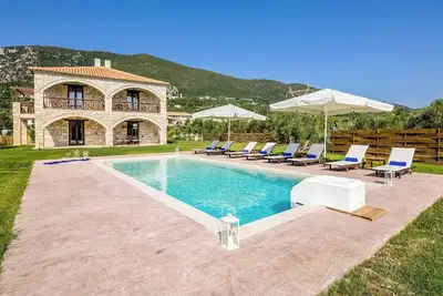 Image de Villa Stagio - Cette villa dispose de tennis de table, Wifi et A \/ C