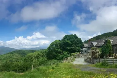 Image de Pine Cottage - Emplacement exceptionnel dans le parc national de Snowdonia près des plages