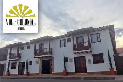 Image de Nouvelle place Vdl Colonial Hotel