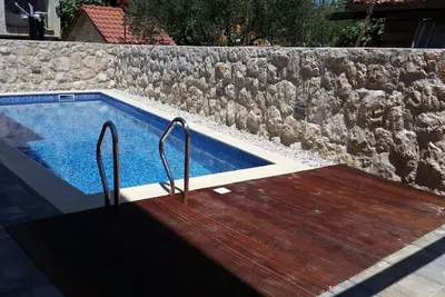 Image de Apartments Villa Rustica (St) - Appartement 2 Chambres avec Balcon et Piscine Commune (1. étage)
