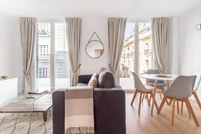 Image de Apartamento en  Chamberi ( Alonso Martinez I )