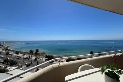 Image de Appartement Front Mer Vue & Terrasse BenalBeach