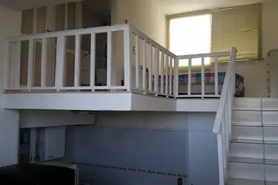 Image de Appartement meublé en triplex près de Av L C Berrini