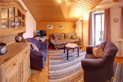 Image de Dachgeschosswohnung \"Falkensee\" bis 4 Personen, 2 Schlafzimmer, Balkon, 60 m²