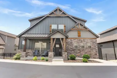 Tout nouveau pavillon de 10 chambres au bord du lac dans l'incroyable Chateau Cove!
