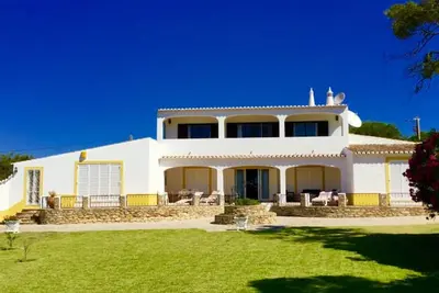 Villa Chanteria Carvoeiro, fabuleuse villa Carvoeiro de 7 chambres et 7 salles de bains, à quelques