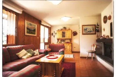 Image de Appartement de 90 m² avec jardin et vue sur Monte Lussari.