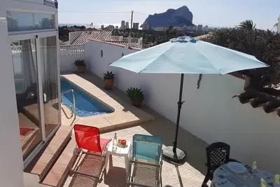 Image de Villa 6 pers Piscine privée au sel, Vue Mer, Calpe Plage à 5 min, Air cond, wifi,
