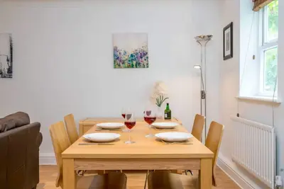 Image de Sunny 2br apt in the heart of Vauxhall, by subway