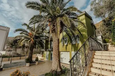 Image de Villa Palm Point avec sauna et piscine intérieure chauffée