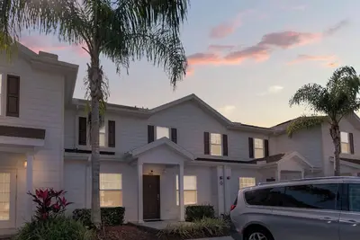 Image de Lucaya Village! 3bdr / 2ba (18-102)