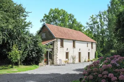 Image de Joli appartement dans une maison de vacances avec Wifi, Tv, animaux admis et parking