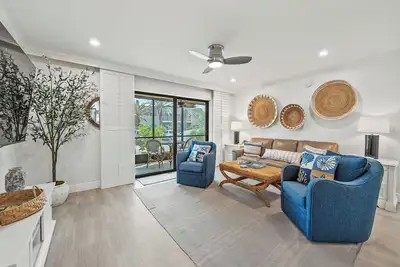 Image de Vue sur la Cour # 821: 2 Br / 2 Ba à Sanibel, pour 6 personnes