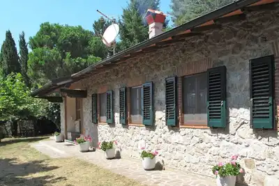 Image de Belle maison de vacances privée pour 5 personnes avec Wifi, Tv, patio, animaux admis et parking