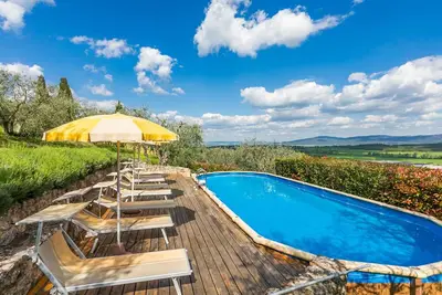 Image de Maison de vacances privée avec piscine privée, Wifi, Tv, terrasse, animaux admis, parking