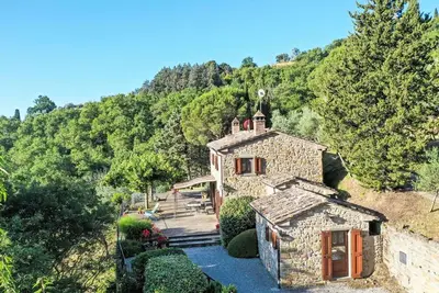 Image de Belle maison de vacances privée avec Wifi, Tv, patio, animaux admis, vue panoramique et parking