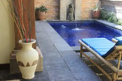 Image de Trois chambres en bord de mer, village de Sanur