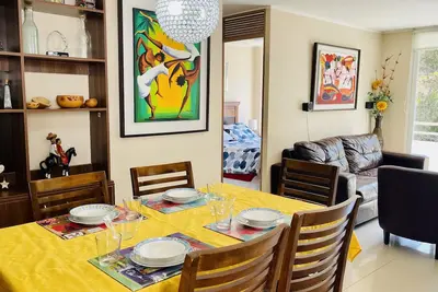 Image de 2br apt à seulement 100 m de la plage