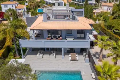 Image de Luxury 4 Bedroom Villa with Sea Views near the Praca -J160 - Almancil, Algarve
