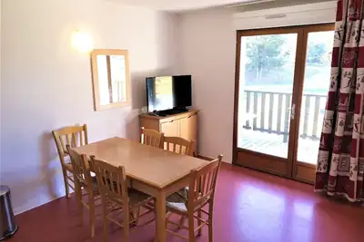 Image de Appartement 2 Pièces pour 6 Personnes – Résidence Les Chalets d'Aurouze, La Joue du Loup