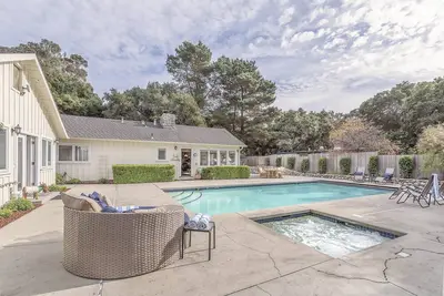 Image de 3799 Carmel Valley Retreat ~ Avail Aug & Car Week