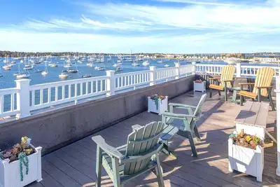 Image de Vue de face de l'océan! Rénové en janvier 2020! Wyndham Inn on Long Wharf