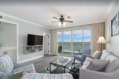 Image de Magnifique condo de plage récemment rénové