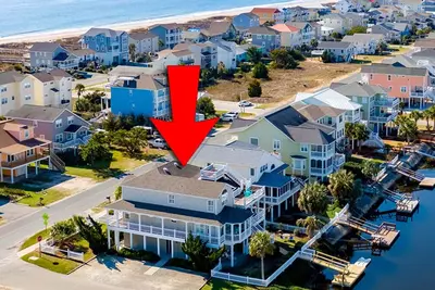 Image de Maison De Canal De Luxe Ocean Isle Beach 7 Chambres