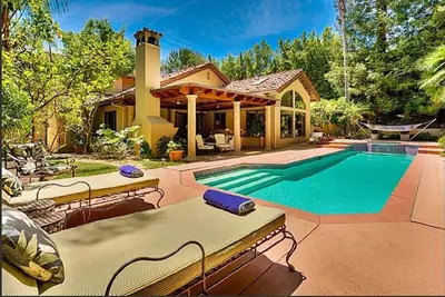 Image de 17. 5k Un Mois Pour Long Terme! Aucune Autre Villa Ce Calibre Peut Battre Le Prix!