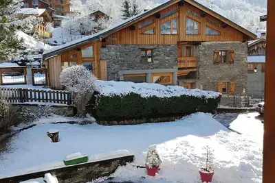 Image de Appartement 3 étoiles, 9 couchages, dans chalet authentique savoyard
