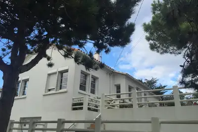 Image de Grande maison bord de mer