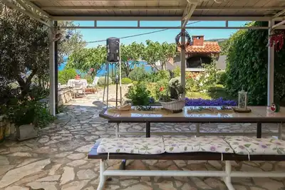 Image de Confortable appartement avec Wifi, climatisation, Tv, terrasse, animaux admis et parking