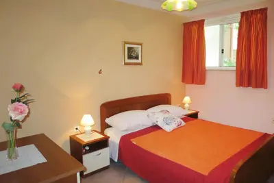Image de Agréable appartement pour 5 personnes avec Wifi, climatisation, Tv et terrasse