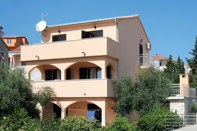 Image de Bel appartement pour 4 personnes avec Wifi, climatisation, Tv, balcon et parking