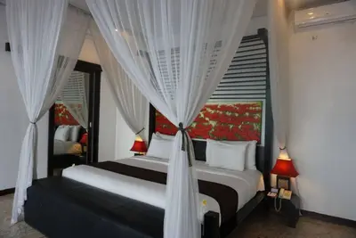 Image de Villa confortable avec piscine privée pour les jeunes mariés