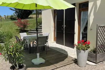 Image de gîte Au Pré des Sources à côté château de Campagne