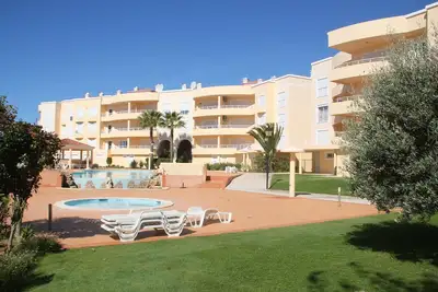 Image de Villas Das Acacias Appartement, 2 chambres, climatisation complète, à pied de la plage.