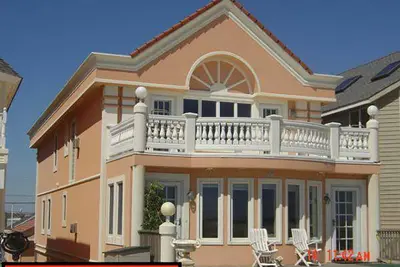 Image de Nouvelle Liste! Villa en bord de mer