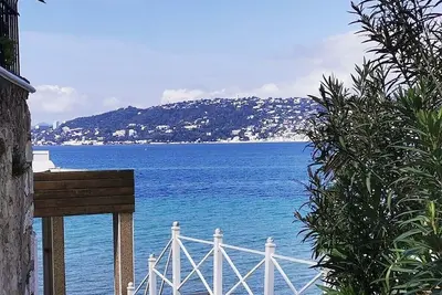 Image de Charmante maison climatisée à 10 min à pied des plages, des commerces