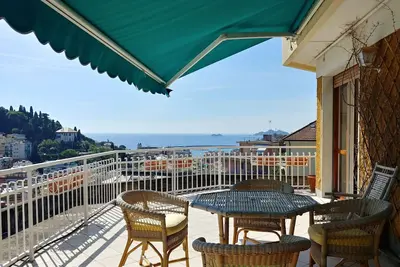 Image de La mer sur la terrasse surplombant Portofino