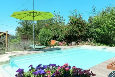 Image de Agréable appartement pour 4 personnes avec piscine, terrasse et parking