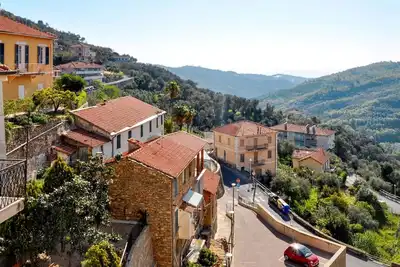Image de Confortable appartement pour 4 personnes avec Wifi, Tv, terrasse et vue panoramique