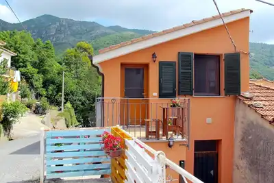 Image de Joli appartement avec Wifi, Tv, patio, animaux admis, vue panoramique et parking