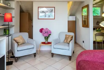 Image de Joli appartement pour 5 personnes avec Wifi, piscine, climatisation, Tv, balcon et parking