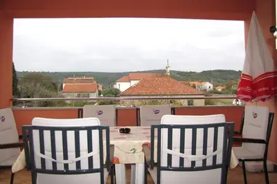 Image de Appartement de deux chambres avec la terrasse et la vue sur le mer Nevidane, Pasman (A-18054-b)