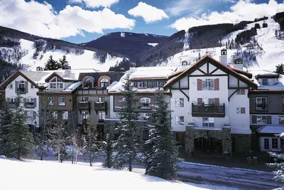 Image de Perfection, in the heart of Vail Village! Breakfast included!