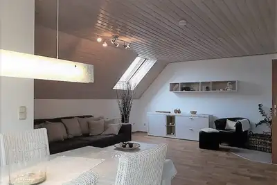 Image de Appartement moderne et lumineux avec balcon, Ă seulement 10 min. Ă Bayreuth